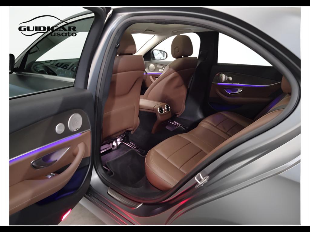 Mercedes-Benz Classe E - W213 Berlina - E 220 d Premium Plus 4matic auto m