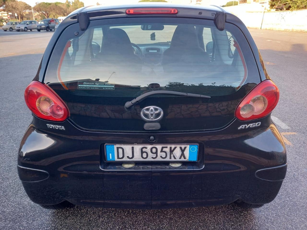 Toyota Aygo 1.0 NEOPATENTATI