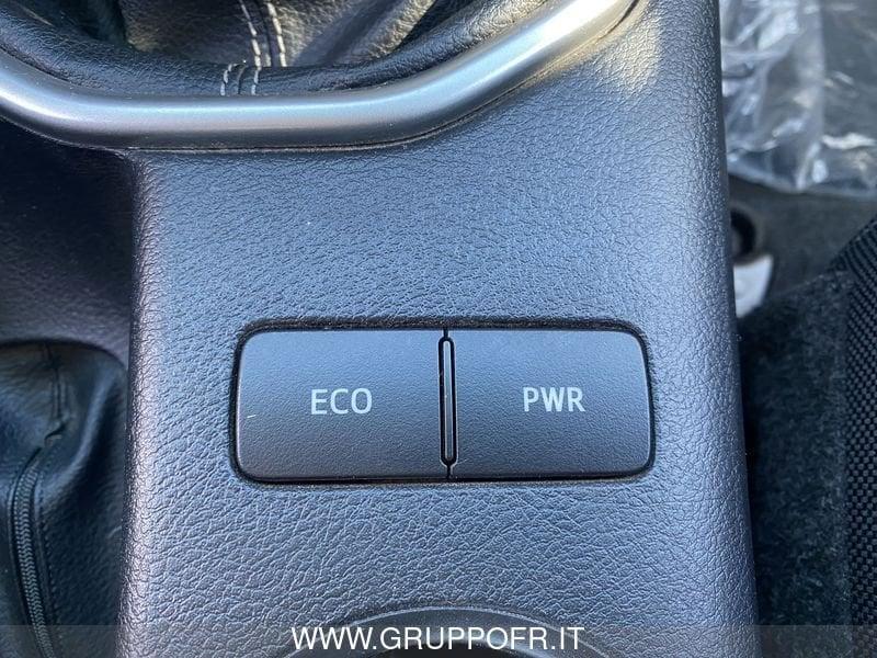 Toyota Hilux 2.4 D-4D 4WD 4 porte Double Cab Comfort NETTO IVA