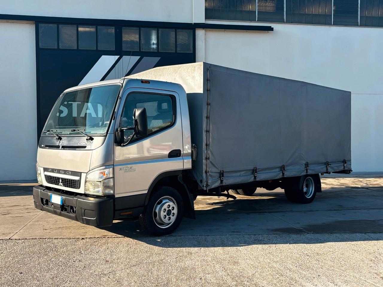 CARROATTREZZI Patente B coperto - Euro5 NO IVA