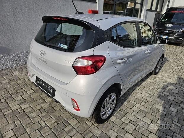 HYUNDAI i10 1.0 COMFORT AUTOMATICA