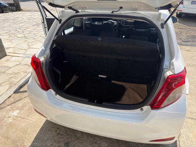 TOYOTA Yaris 1.0 3 porte Cool