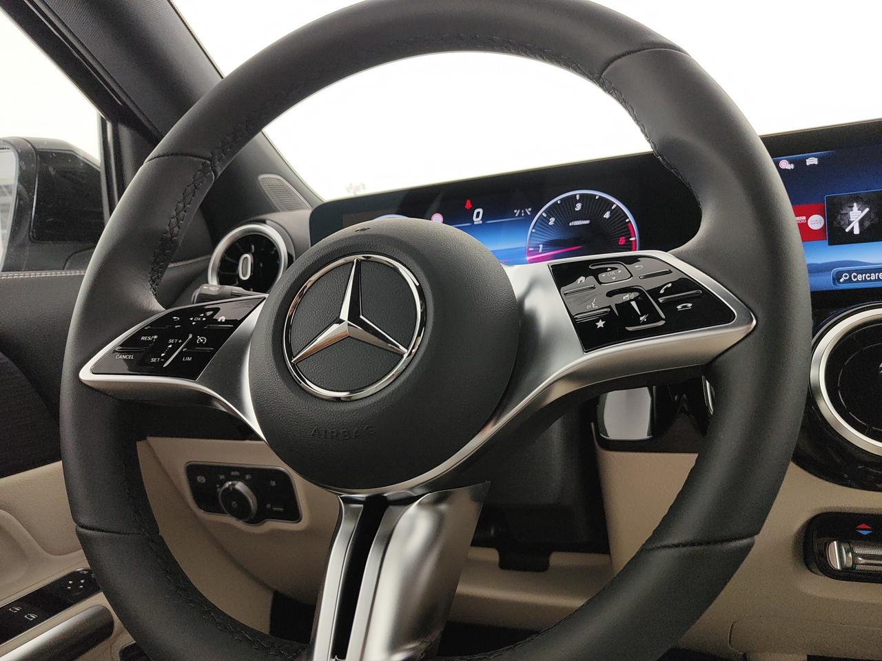 Mercedes-Benz GLA 200 d