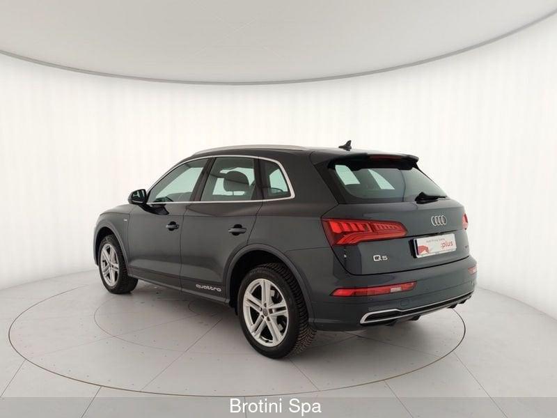 Audi Q5 40 TDI quattro S line Plus S-Tronic