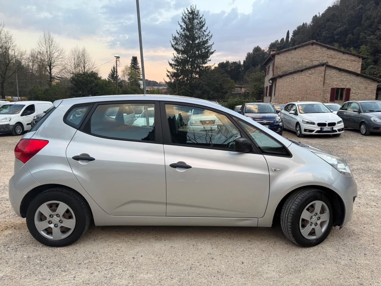 Kia Venga 1.4 CRDi 90CV Cool