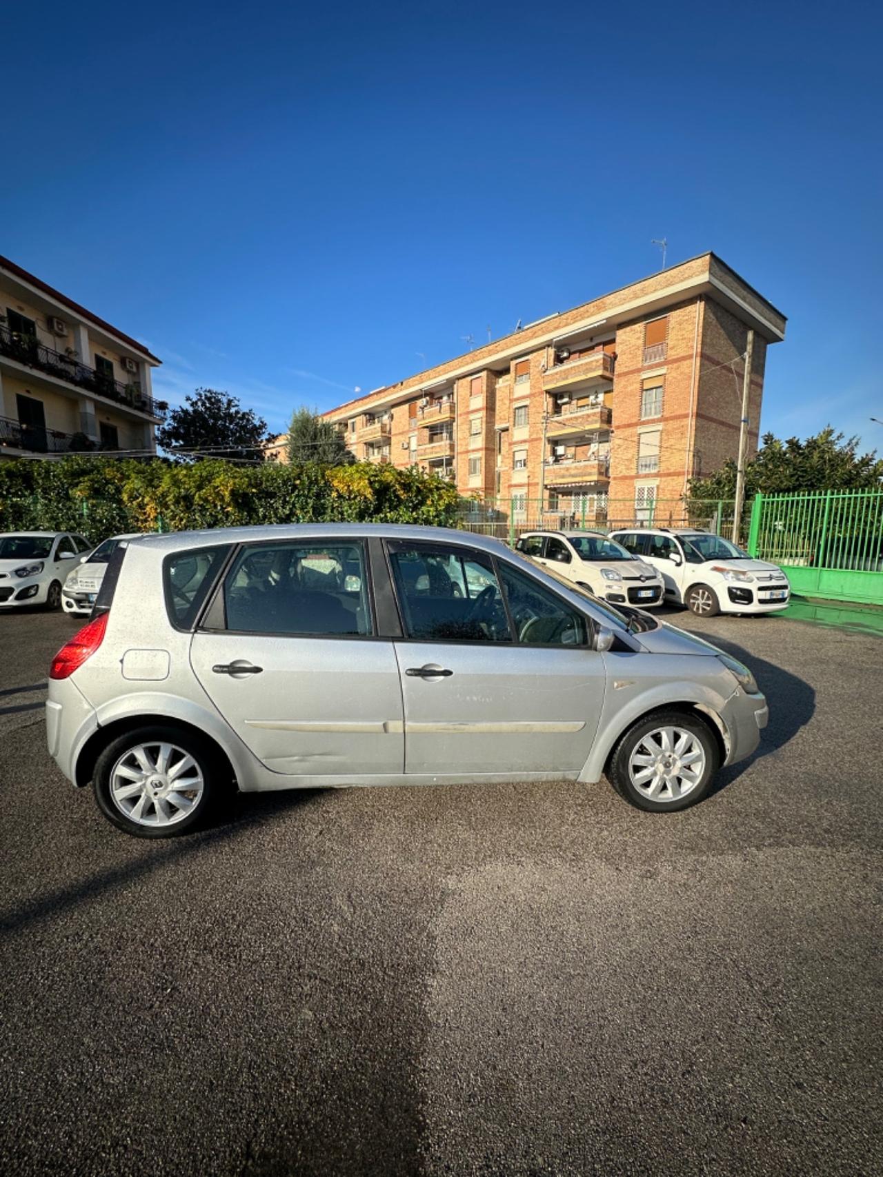 Renault Scenic Scénic 1.5 dCi/105CV Luxe