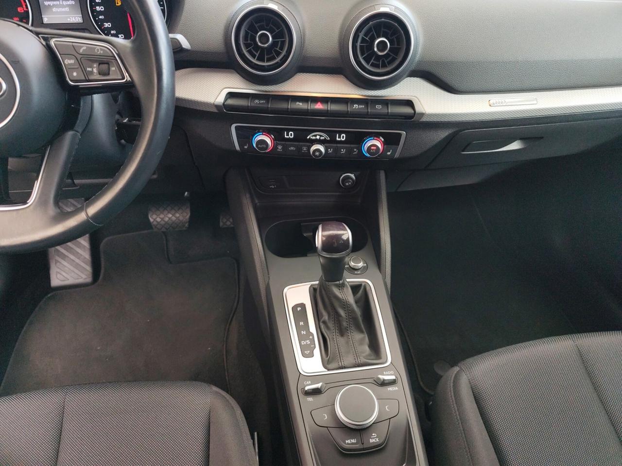 AUDI Q2 Q2 30 TDI S tronic S line Edition