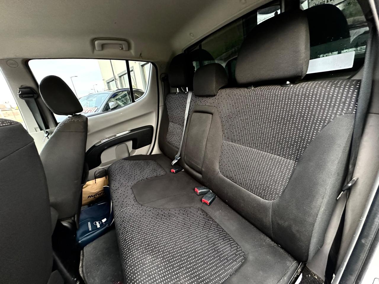 Mitsubishi L200 N1 2.5 DI-D/178CV DC Intense HARD TOP