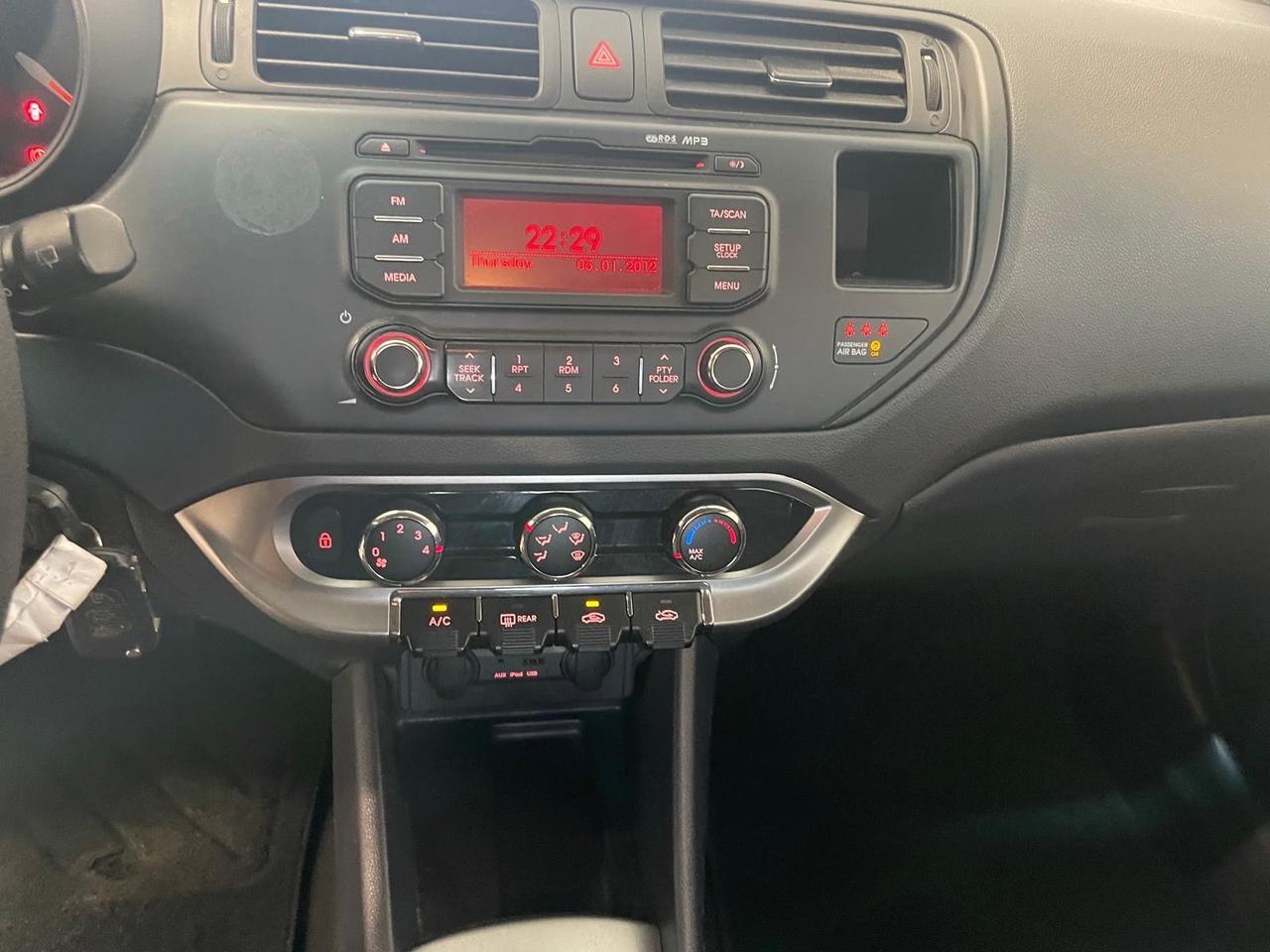 Kia Rio 1.2 CVVT 5p. GPL LX