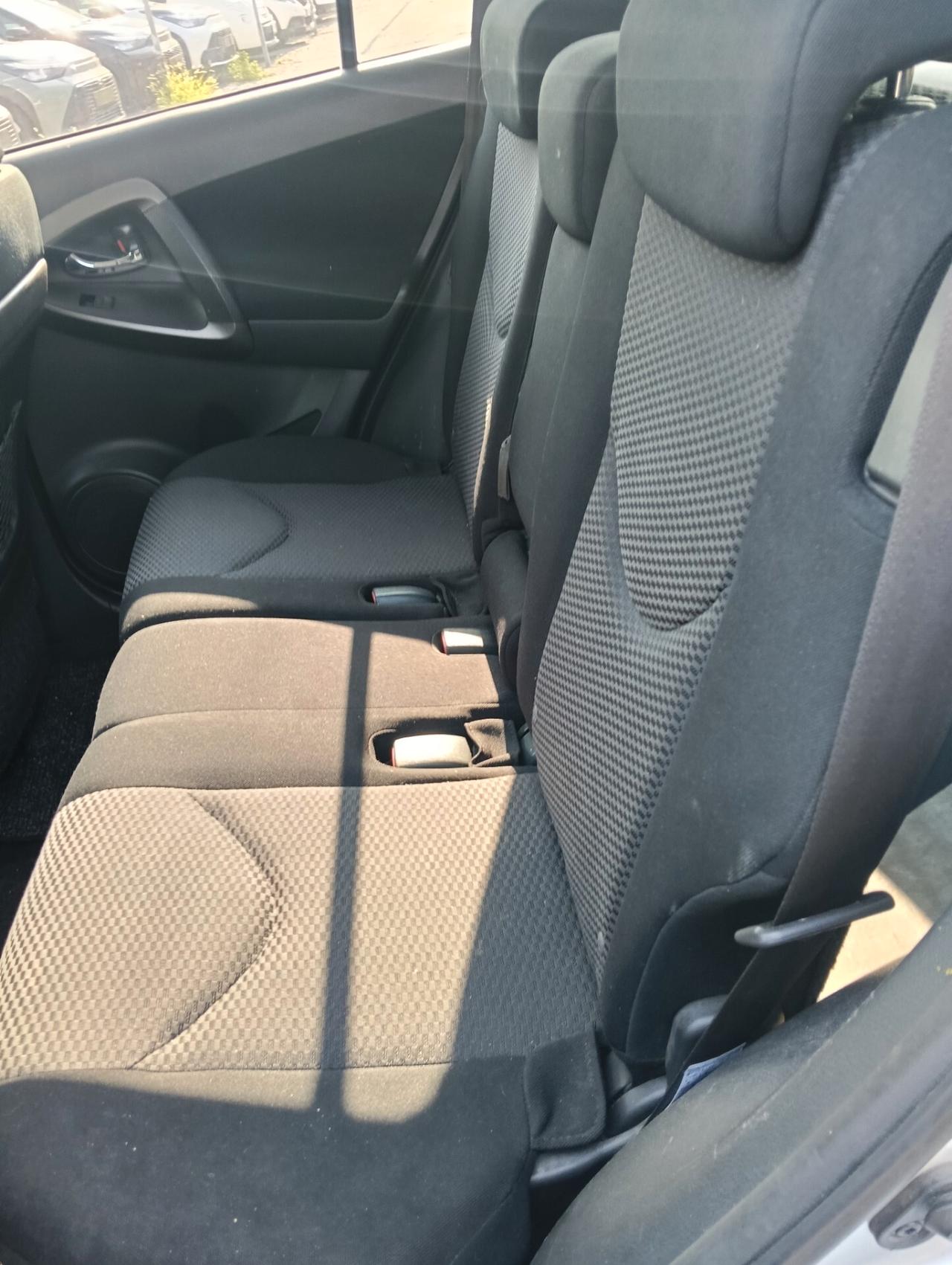 Toyota RAV 4 RAV4 Crossover 2.2 D-4D 150 CV DPF Luxury