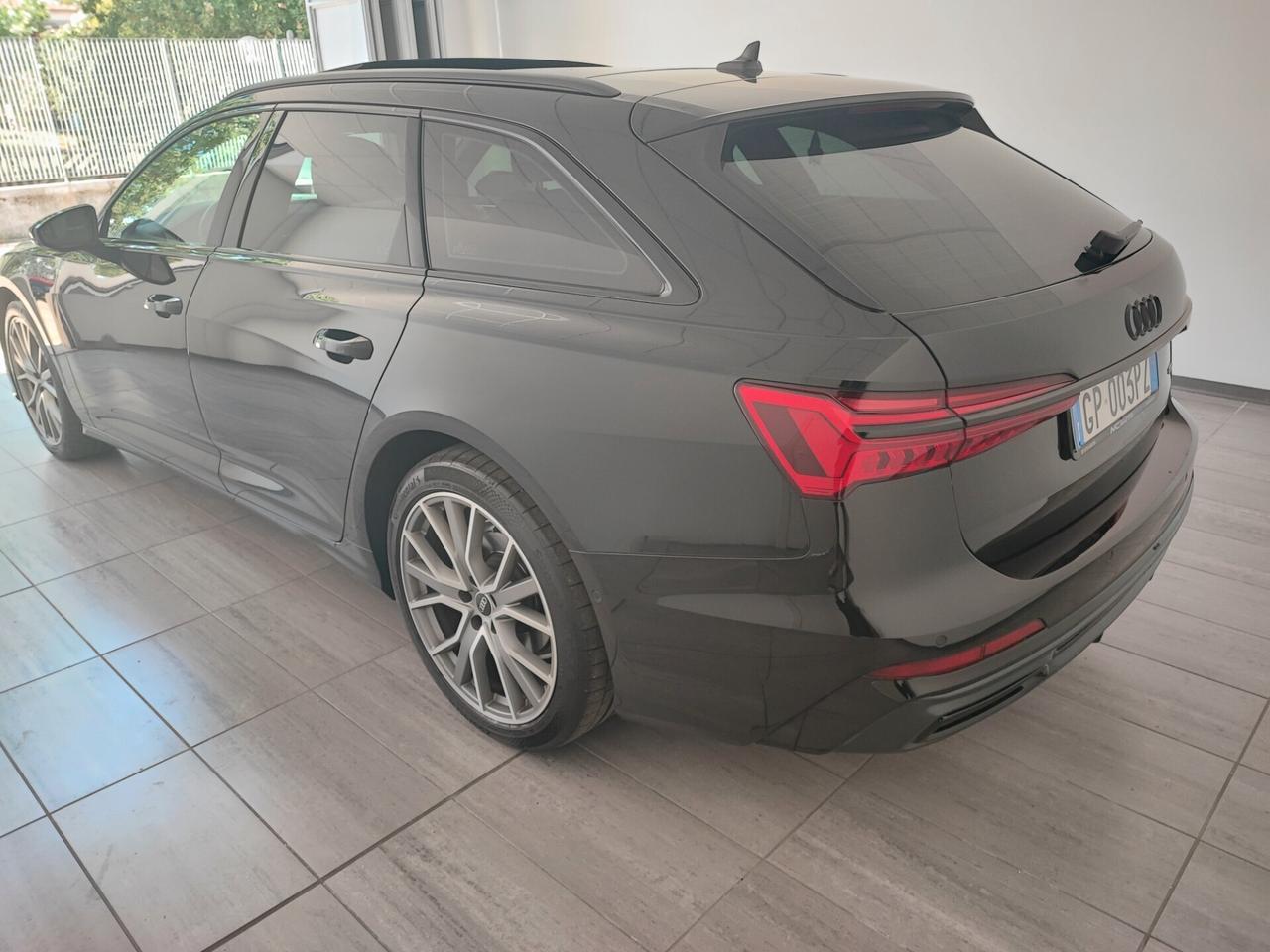 Audi A6 Avant 40 2.0 TDI quattro ultra S tronic Sline