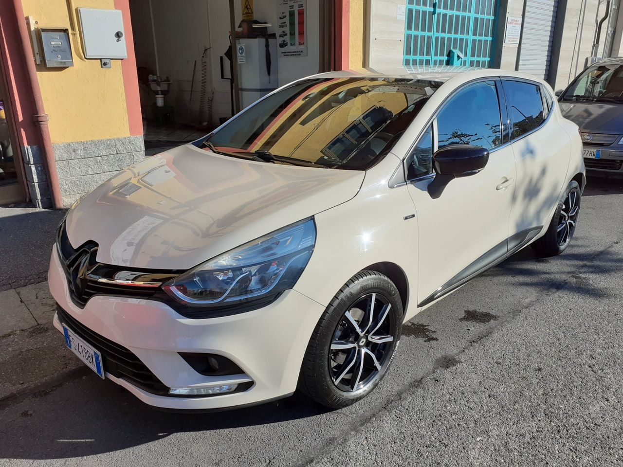 Renault Clio dCi 8V 90 CV Start&amp;Stop 5 porte Energy Duel2 Unico Proprietario