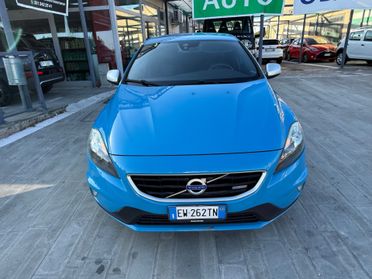 Volvo V40 D2 1.6 R-design Kinetic