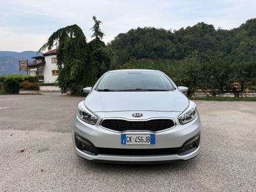 Kia Ceed cee'd 1.4 CRDi 5 porte Cool