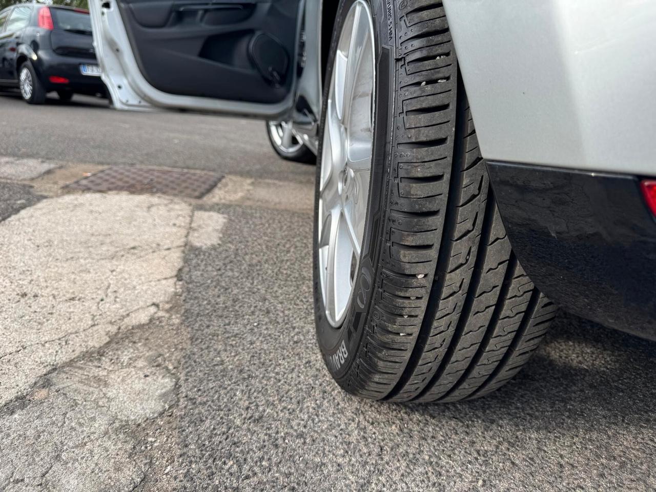 Renault Clio 1.5 DCI 75CV 5P NEOPATENTATI 2014