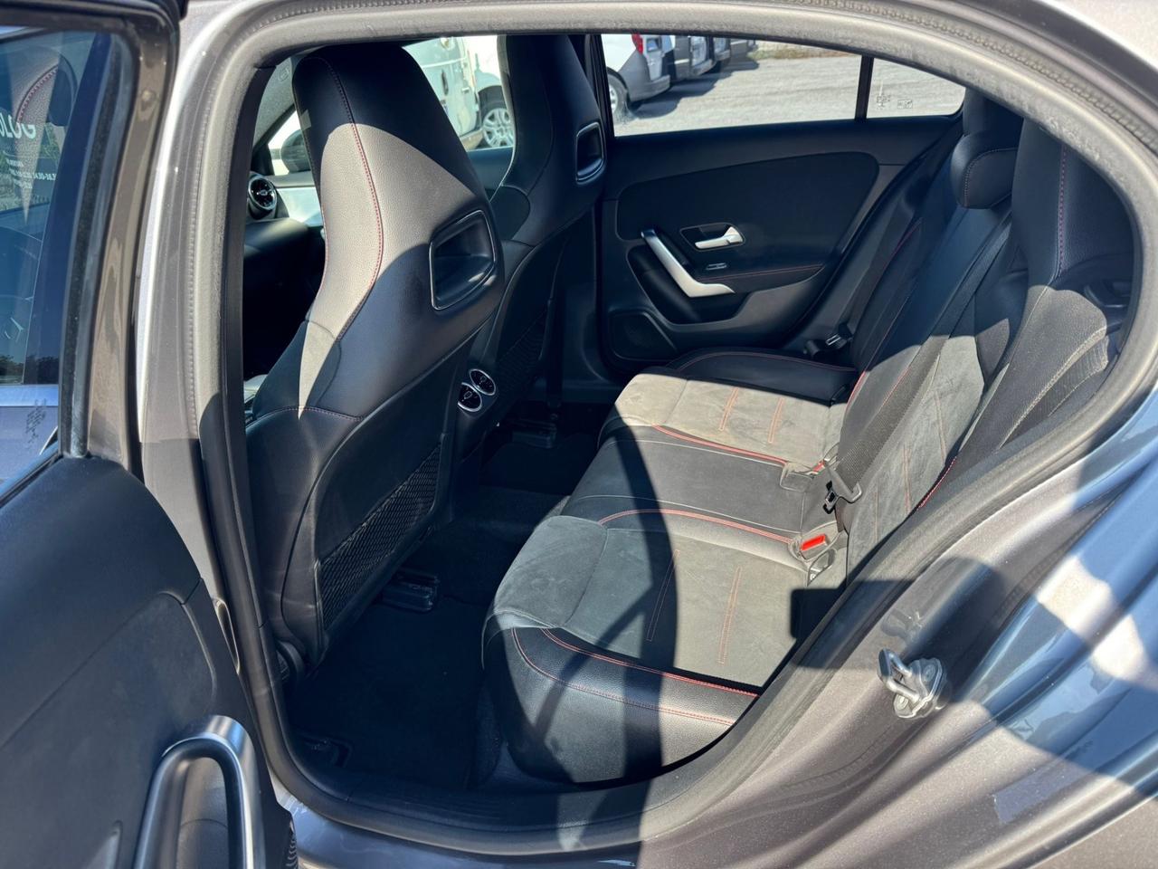 Mercedes-benz A 180 d Automatic Premium