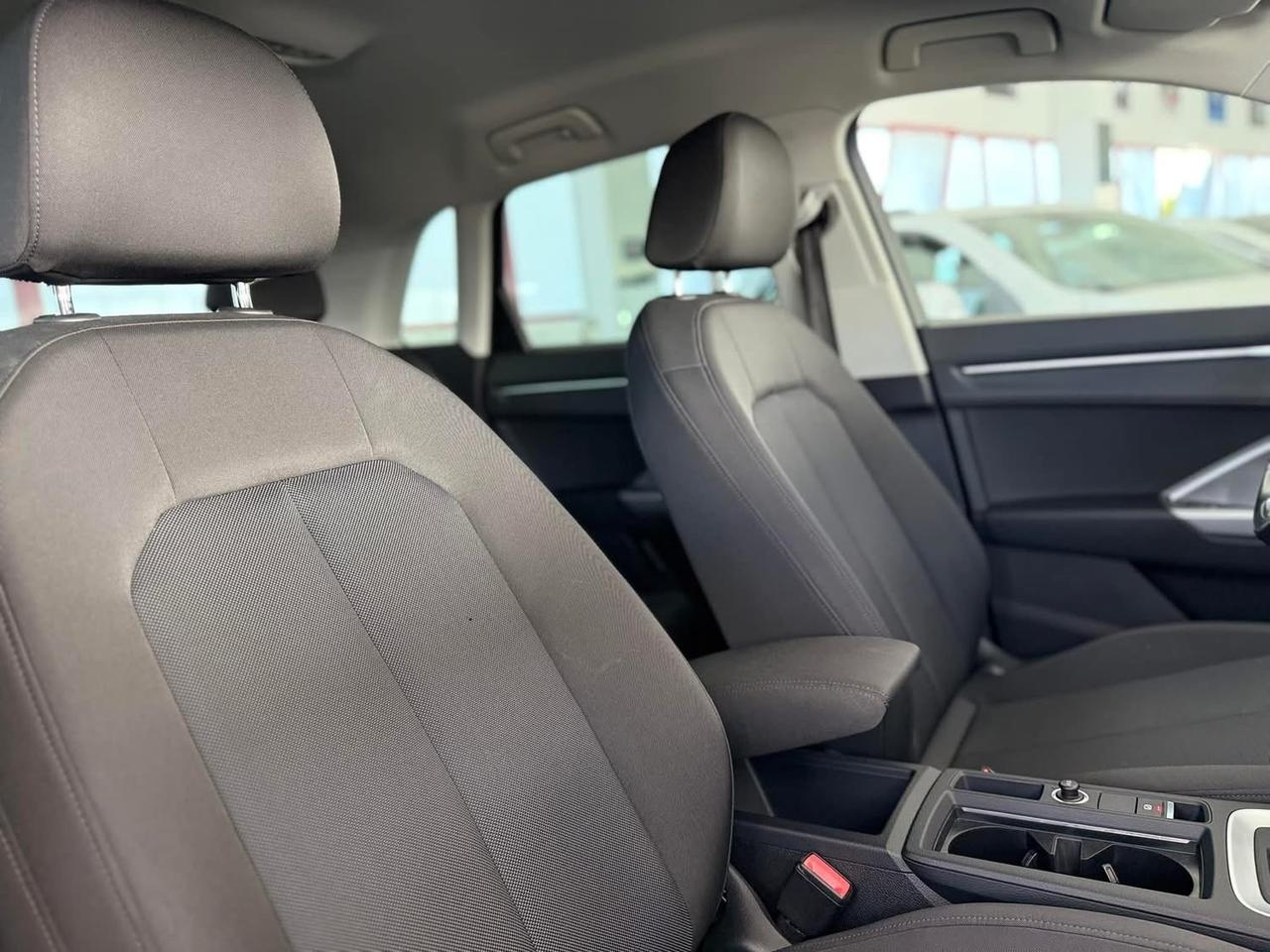 Audi Q3 S-tronic 35 TDI 2.0 Sport 150cv 2019