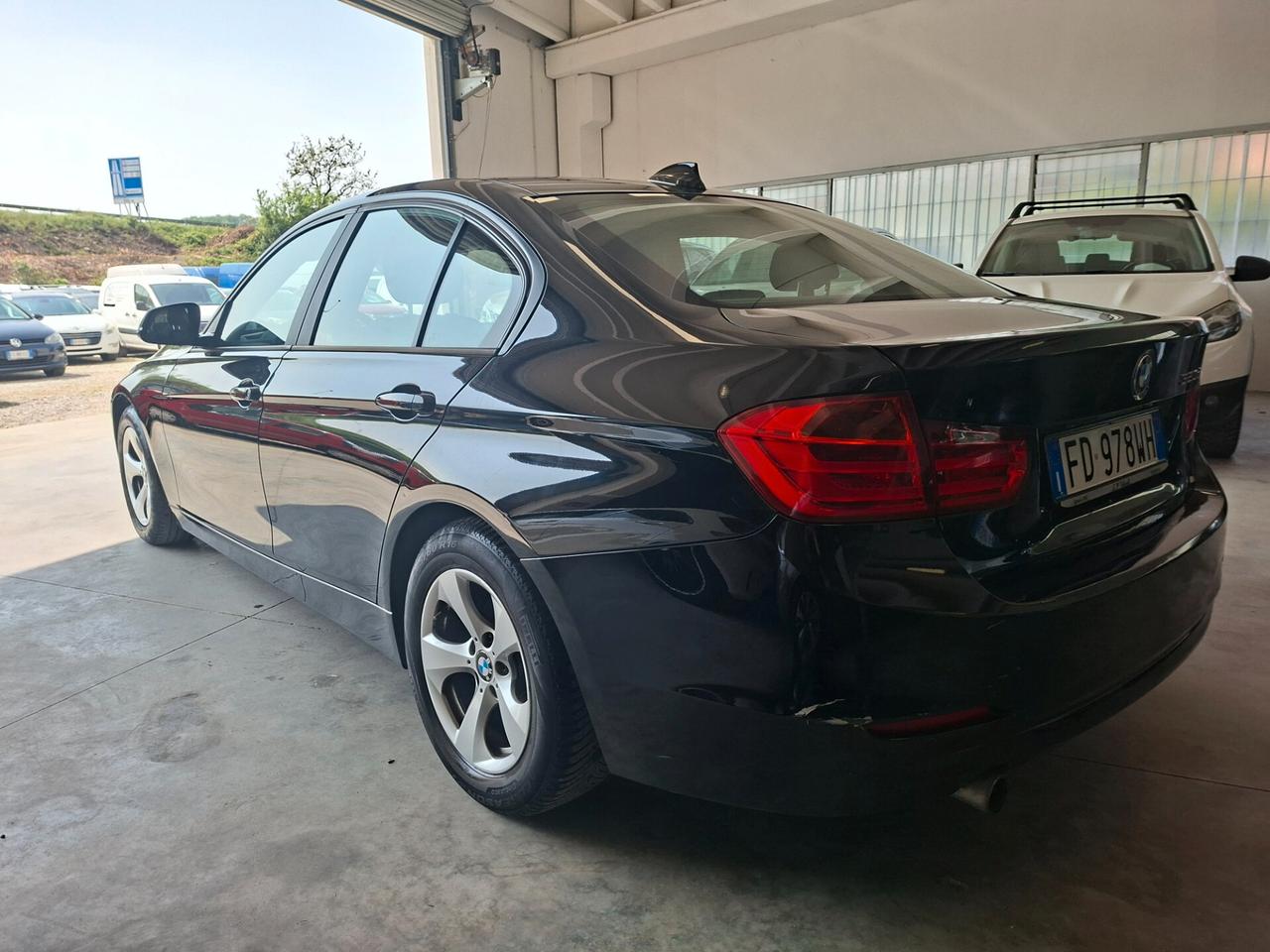Bmw 320 320d Efficient Dynamics Luxury