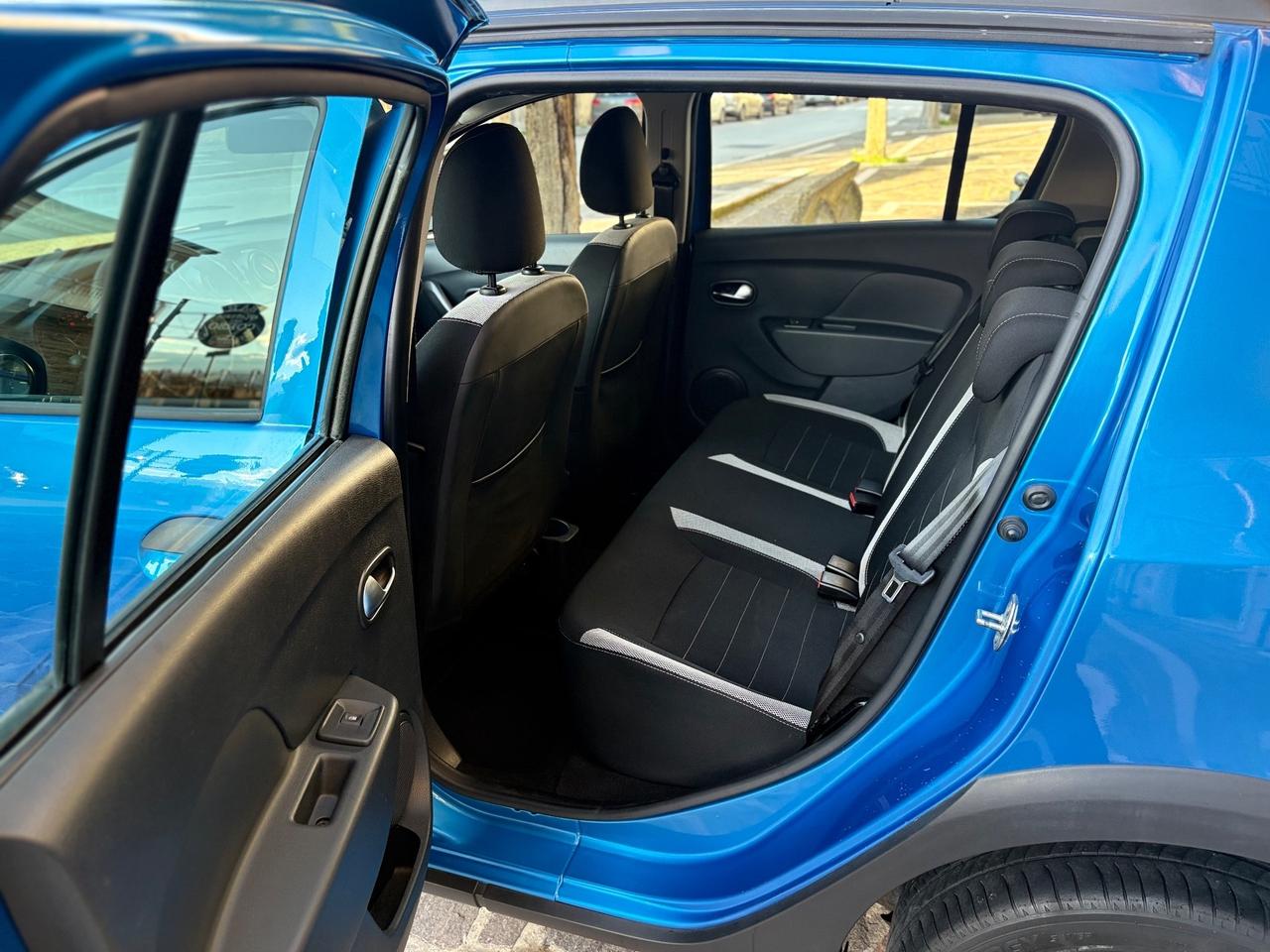 Dacia Sandero Stepway 0.9 TCe TurboGPL 90CV FULL/LED/NAV