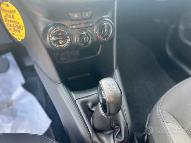 PEUGEOT 208 1.4 HDi 68CV 5p. AUTOCARRO - 2014