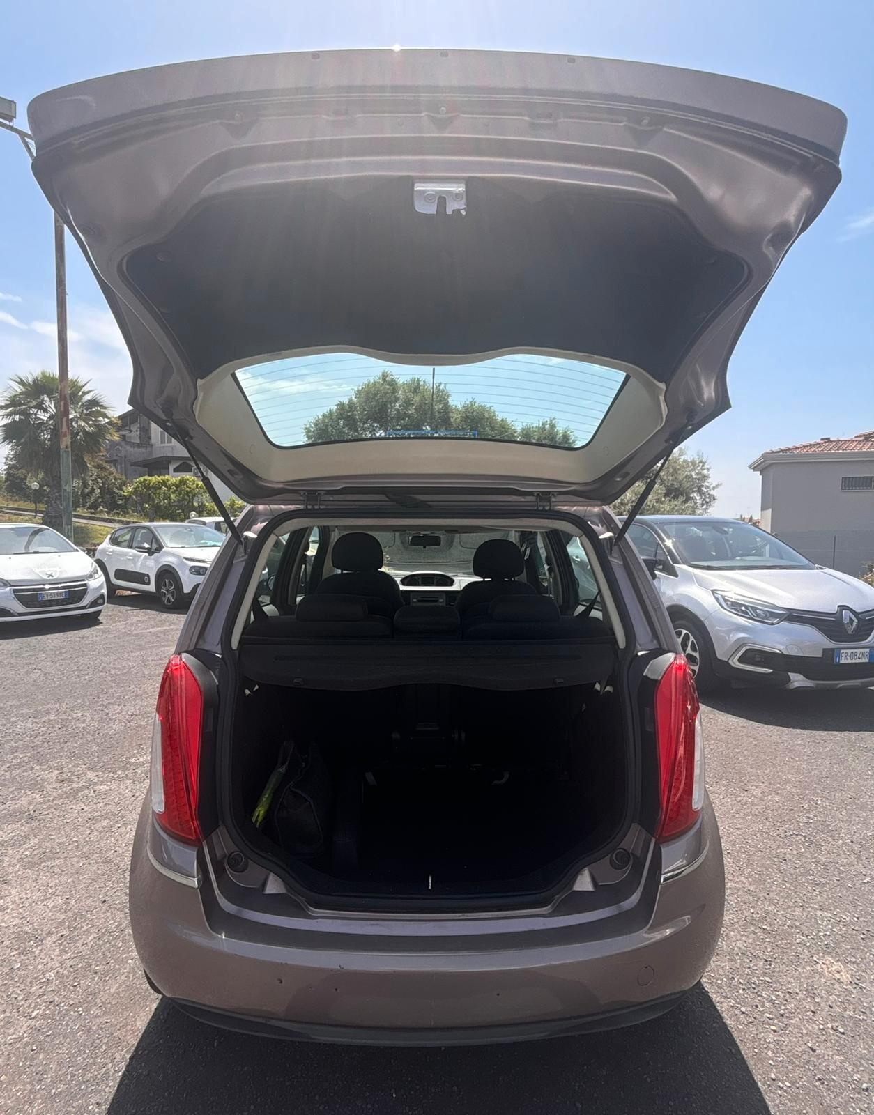 Lancia Musa 1.4 Argento Ecochic GPL