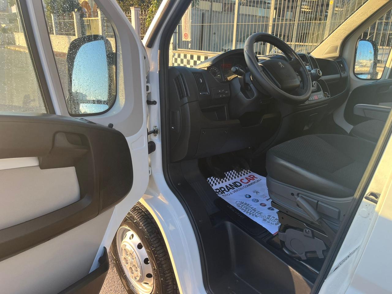 Peugeot Boxer 2.2 HDi Furgone Unirpro 2015