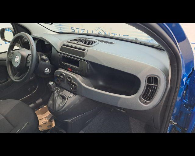 FIAT New Panda 1.0 firefly hybrid s&s 70cv