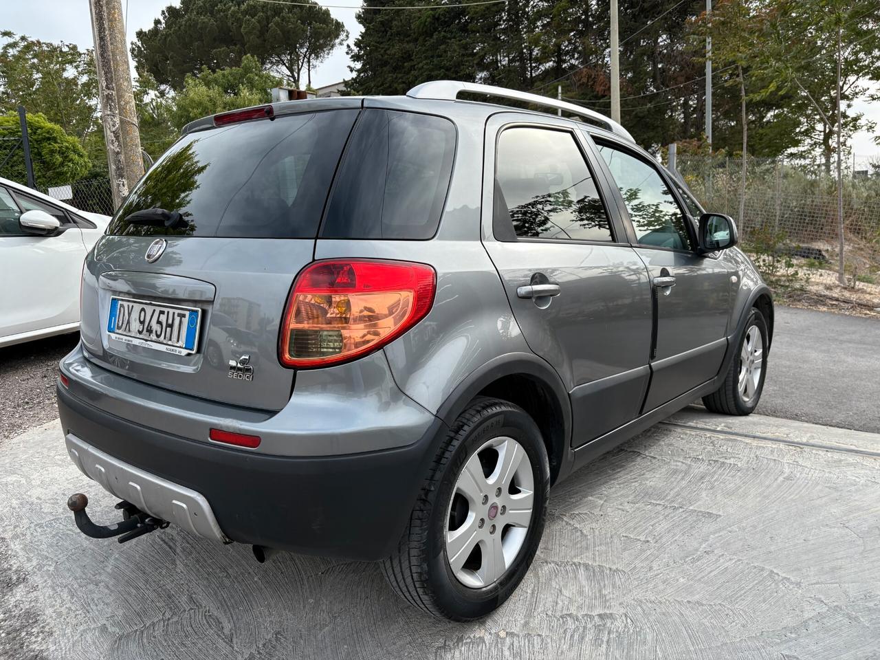 Fiat Sedici 4X4 1.9 MJT (GANCIO TRAINO)