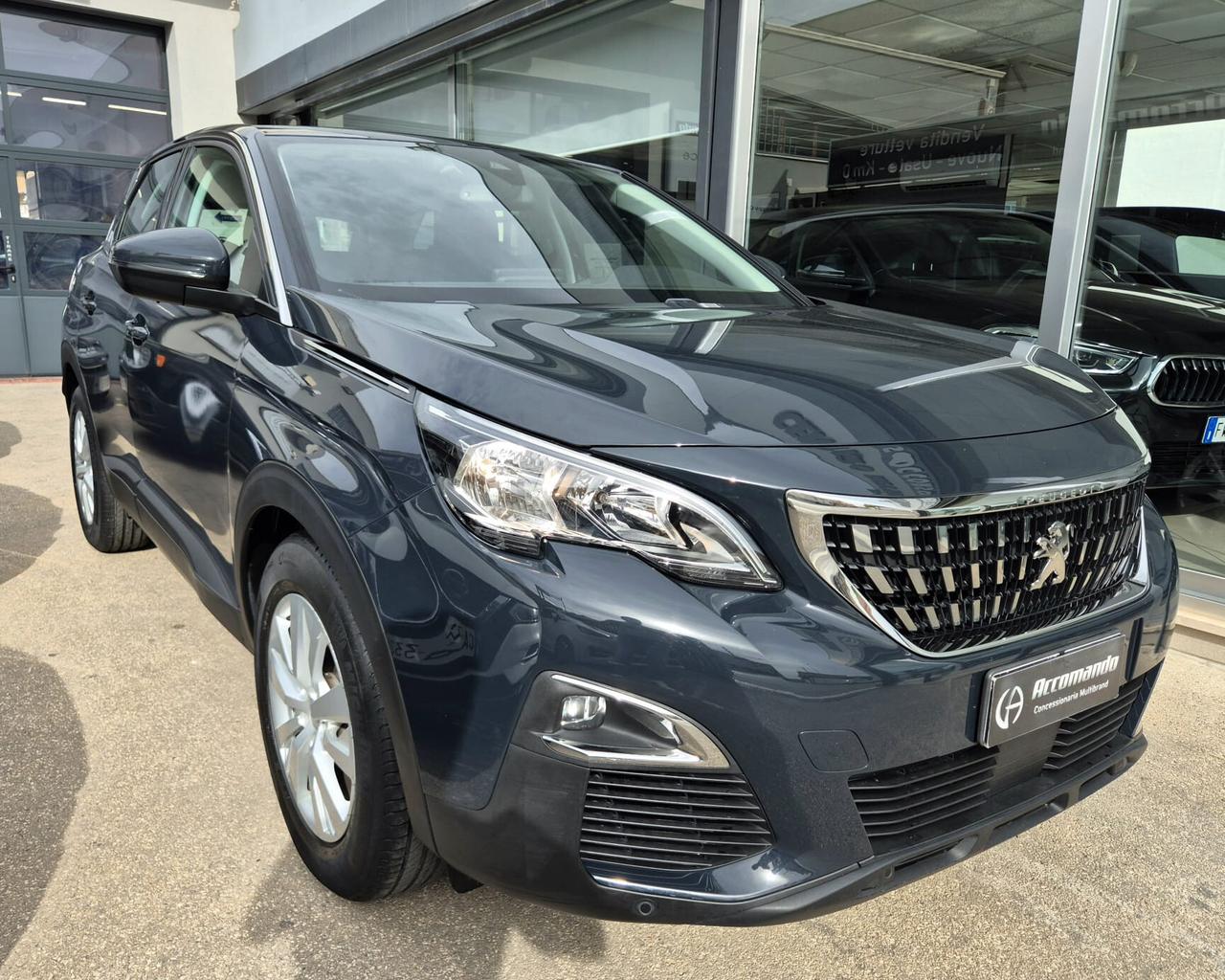 Peugeot 3008 BlueHDi 130 S&S EAT8 Business AUTOCARRO