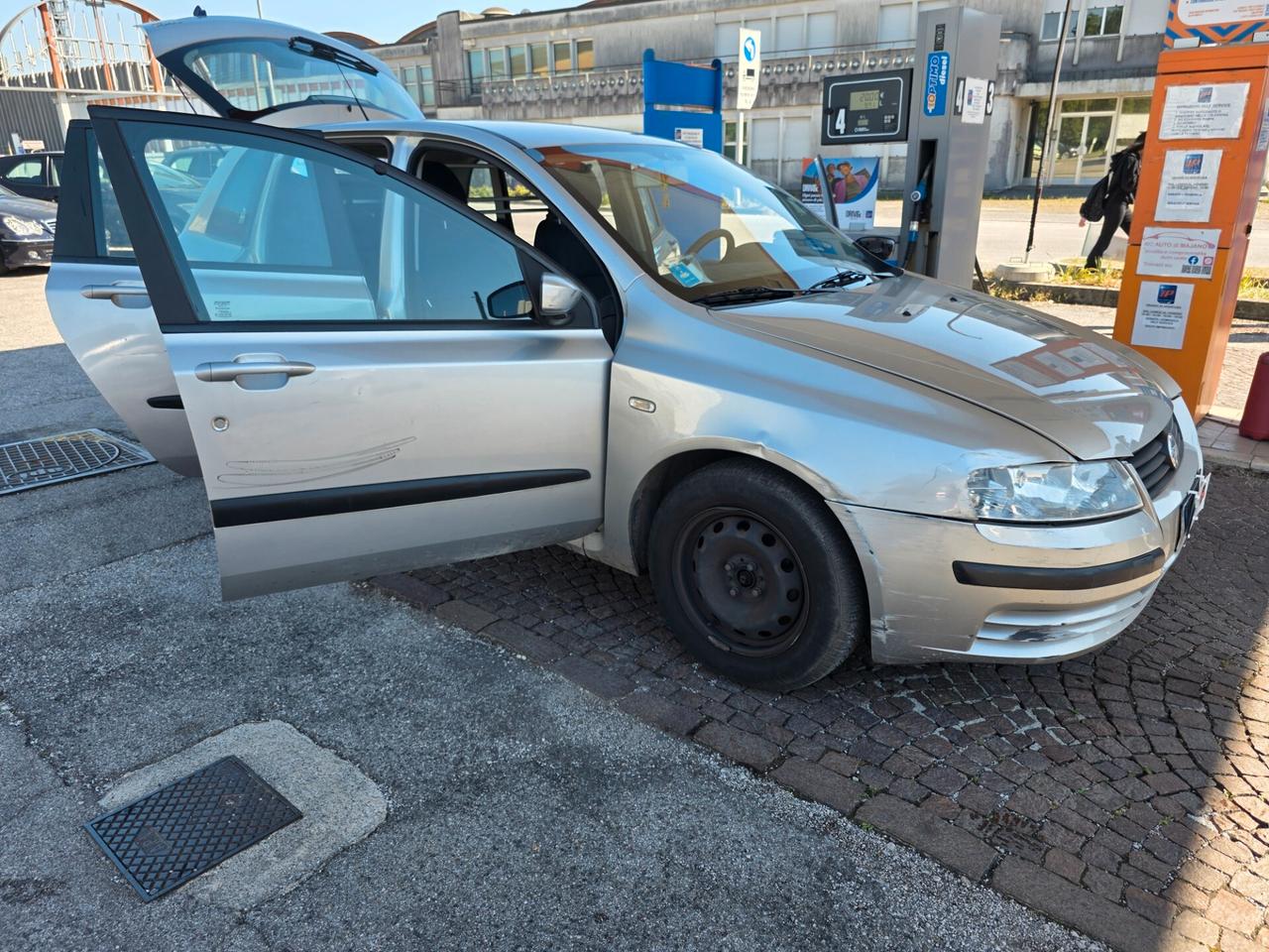 Fiat Stilo 1.6i 16V 5 porte con 180.000km Unicoproprietario Neopatentati ok