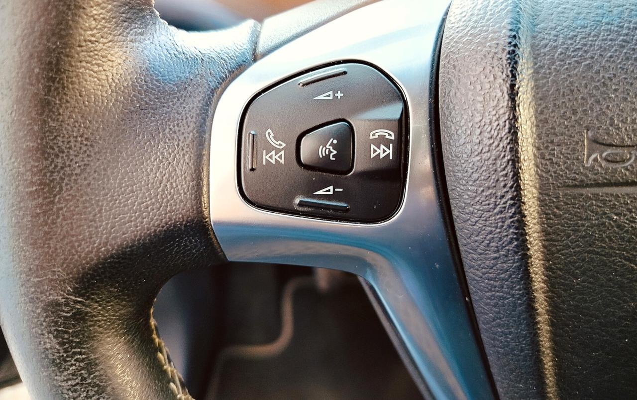 Ford Fiesta 1.0 EcoBoost 100CV 5 porte Titanium