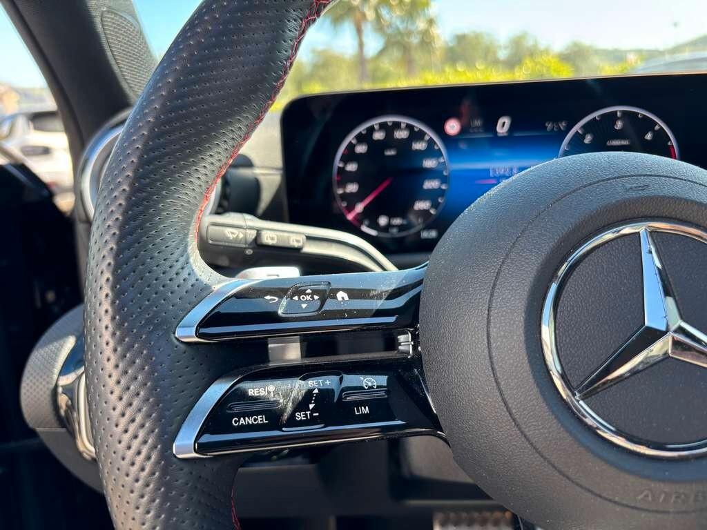 Mercedes-benz A 180 d Automatic AMG Line Premium 2026 / KM 10.000 Auto in contovendita Tua a solo 389 Euro al mese