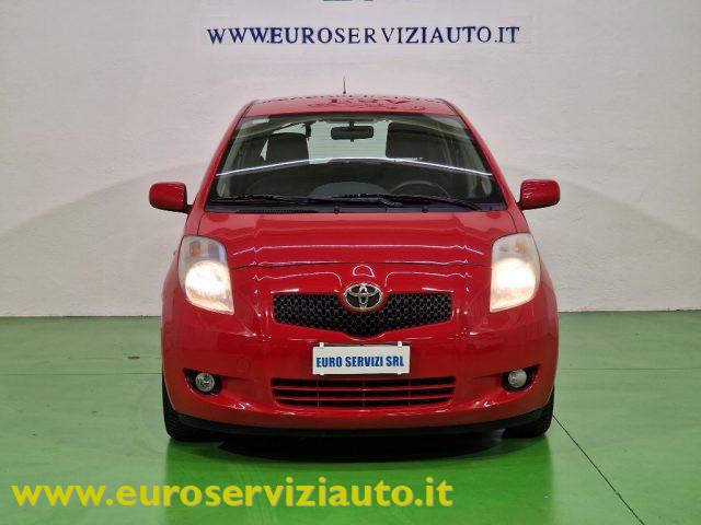 TOYOTA Yaris 1.3 5 porte Sol