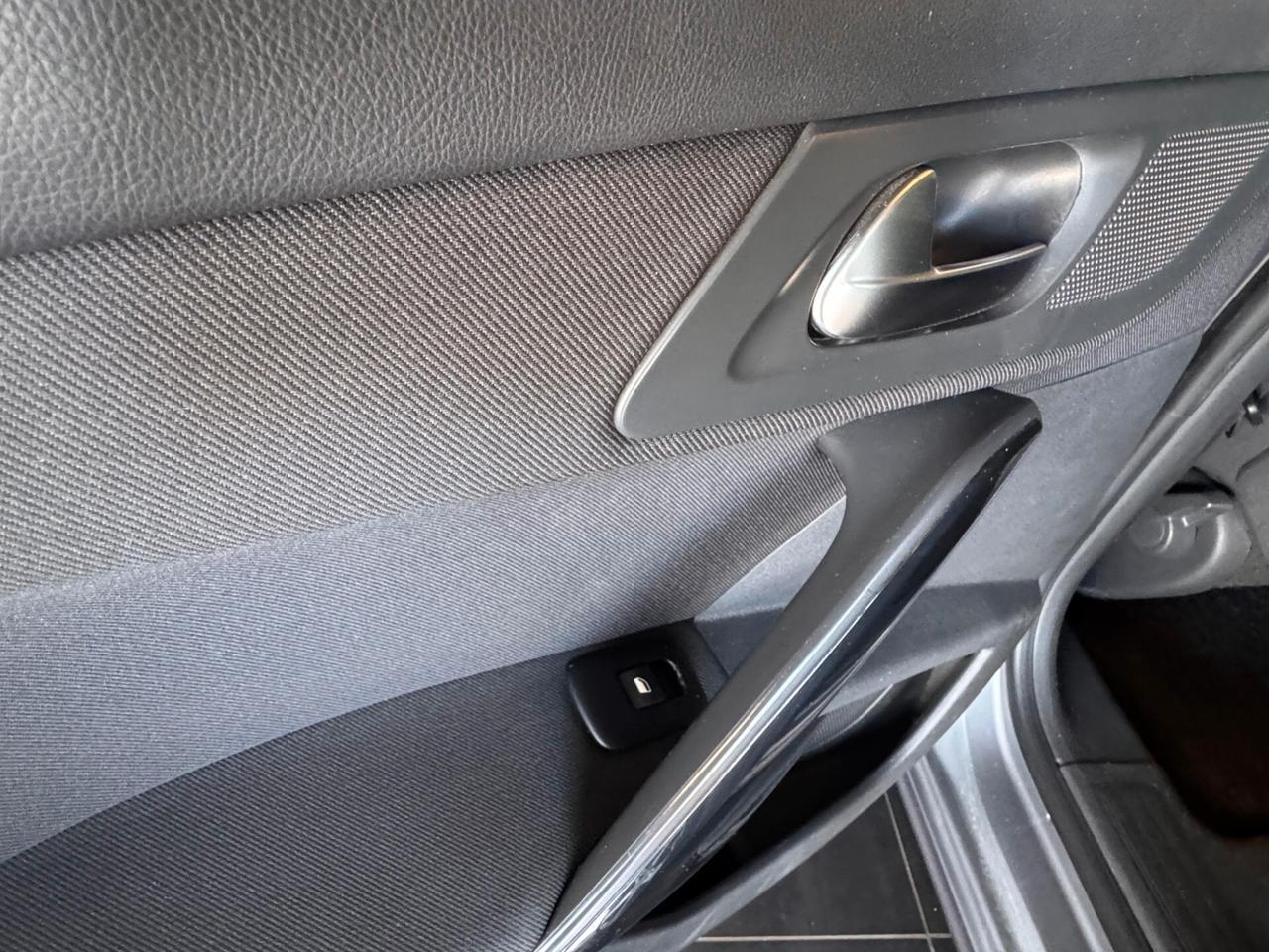 Peugeot 508 BlueHDi 180 EAT6 S&S SW GT
