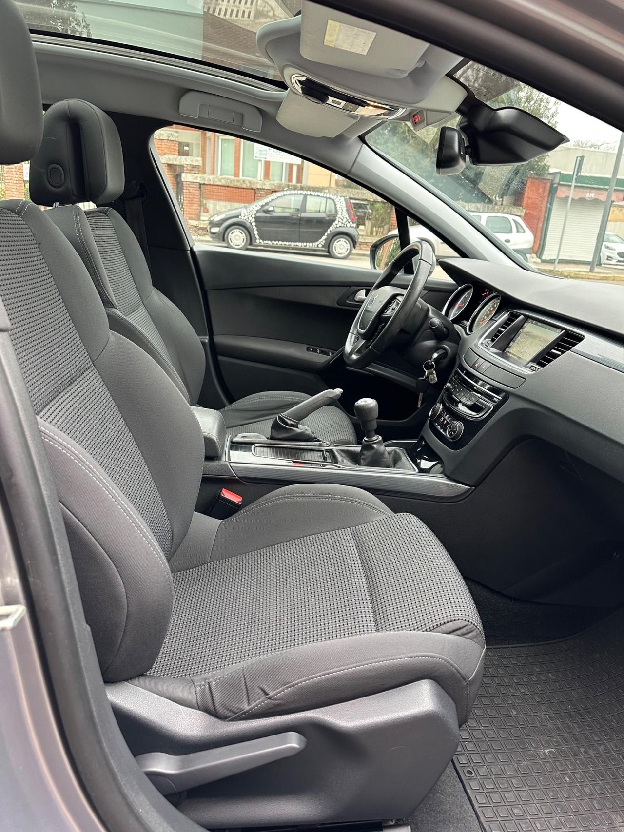 Peugeot 508 BlueHDi 120 S&S SW Allure