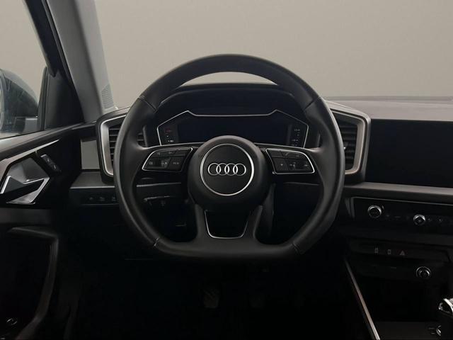 AUDI A1 SPB 30 TFSI Identity Black