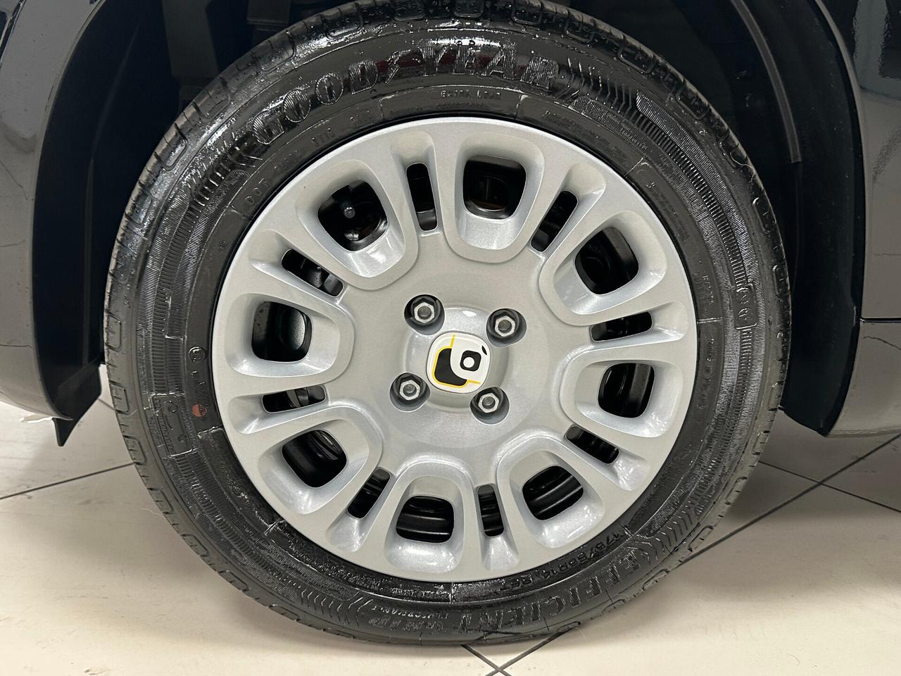 Fiat Panda 1.0 FireFly S&S Hybrid 70 CV KM0 - 2025
