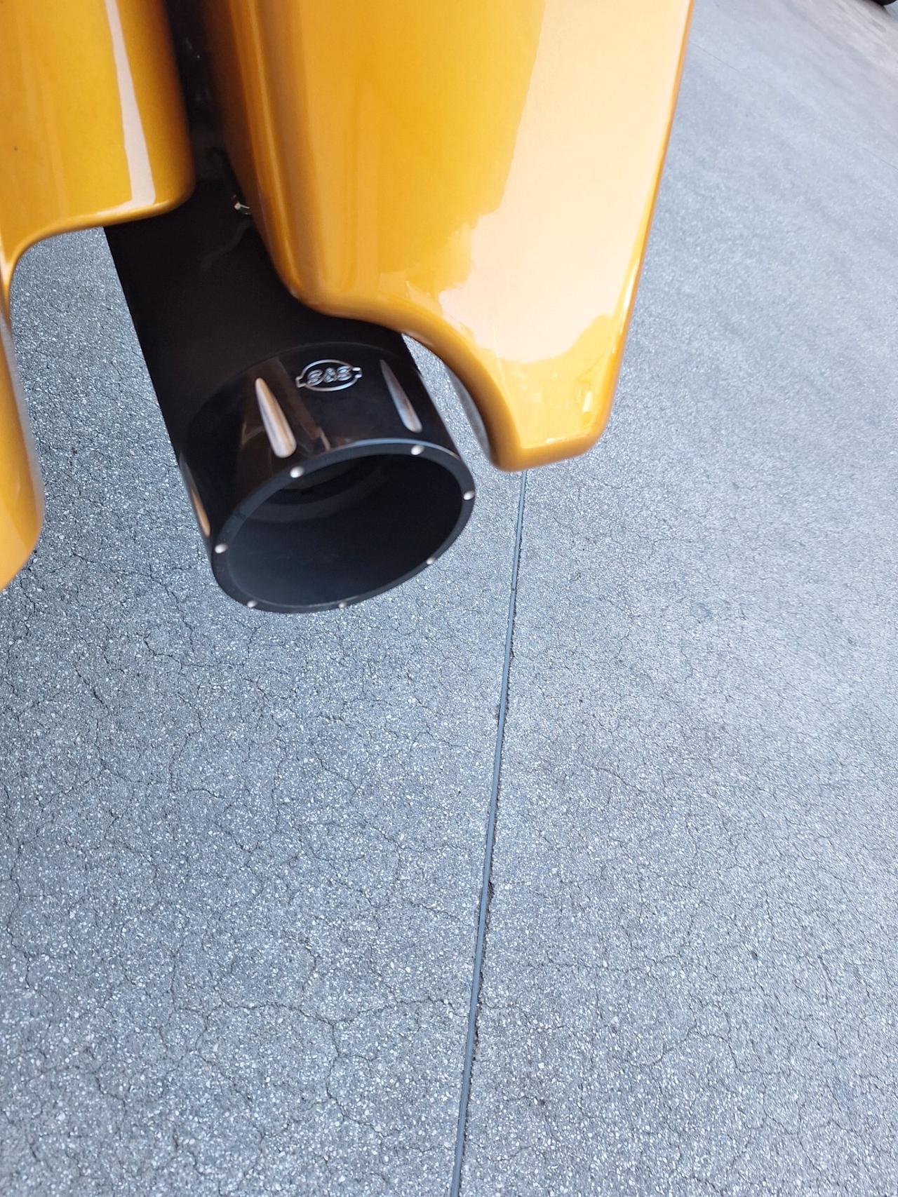 Harley-davidson Touring Street Glide Gold 114