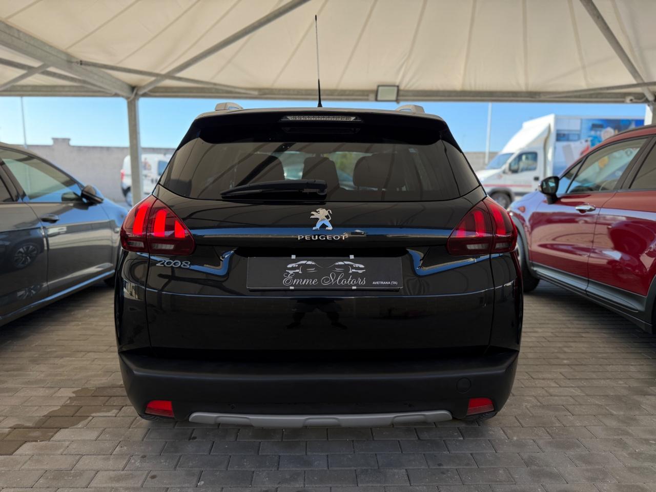 Peugeot 2008 BlueHDi 1.6 100 Cv Allure