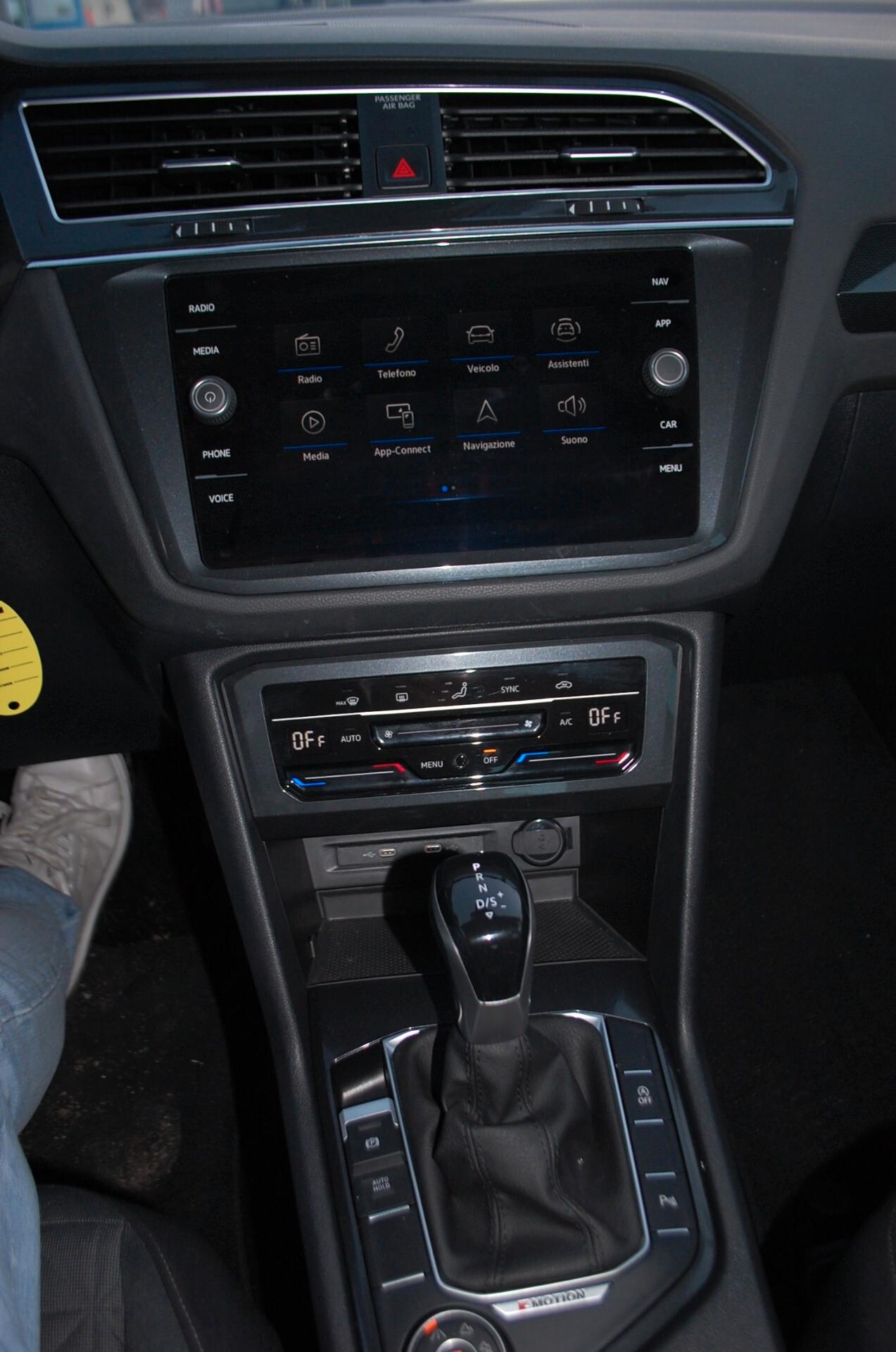 Volkswagen Tiguan 2.0 tdi Elegance 150CV DSG 4Motion Uff Italy Led