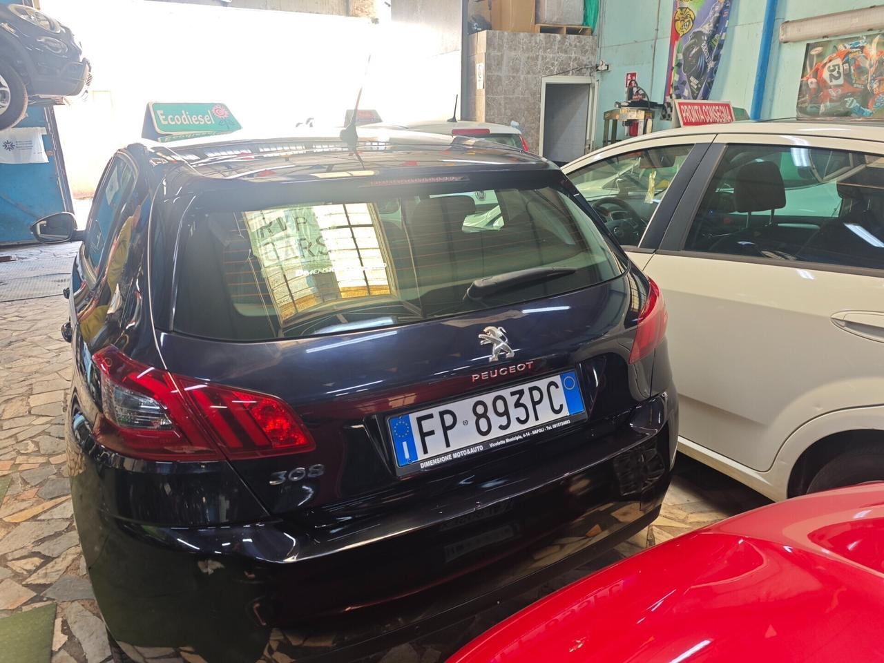 Peugeot 308 BlueHDi 130 S&S Business