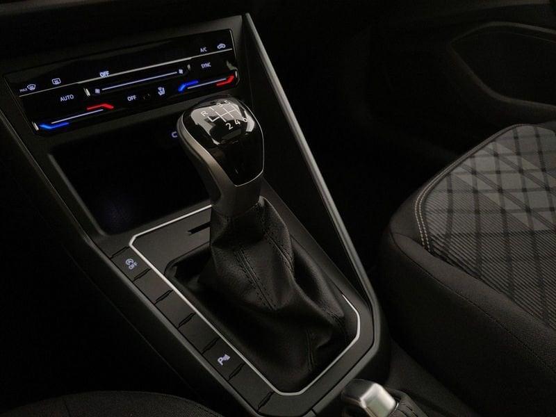 Volkswagen Taigo 1.0 TSI R-LINE 110 CV MY 24