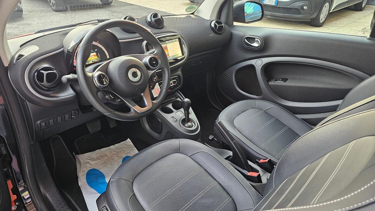 Smart ForTwo 90 0.9 Turbo twinamic Prime TAGL UFF NAV LED