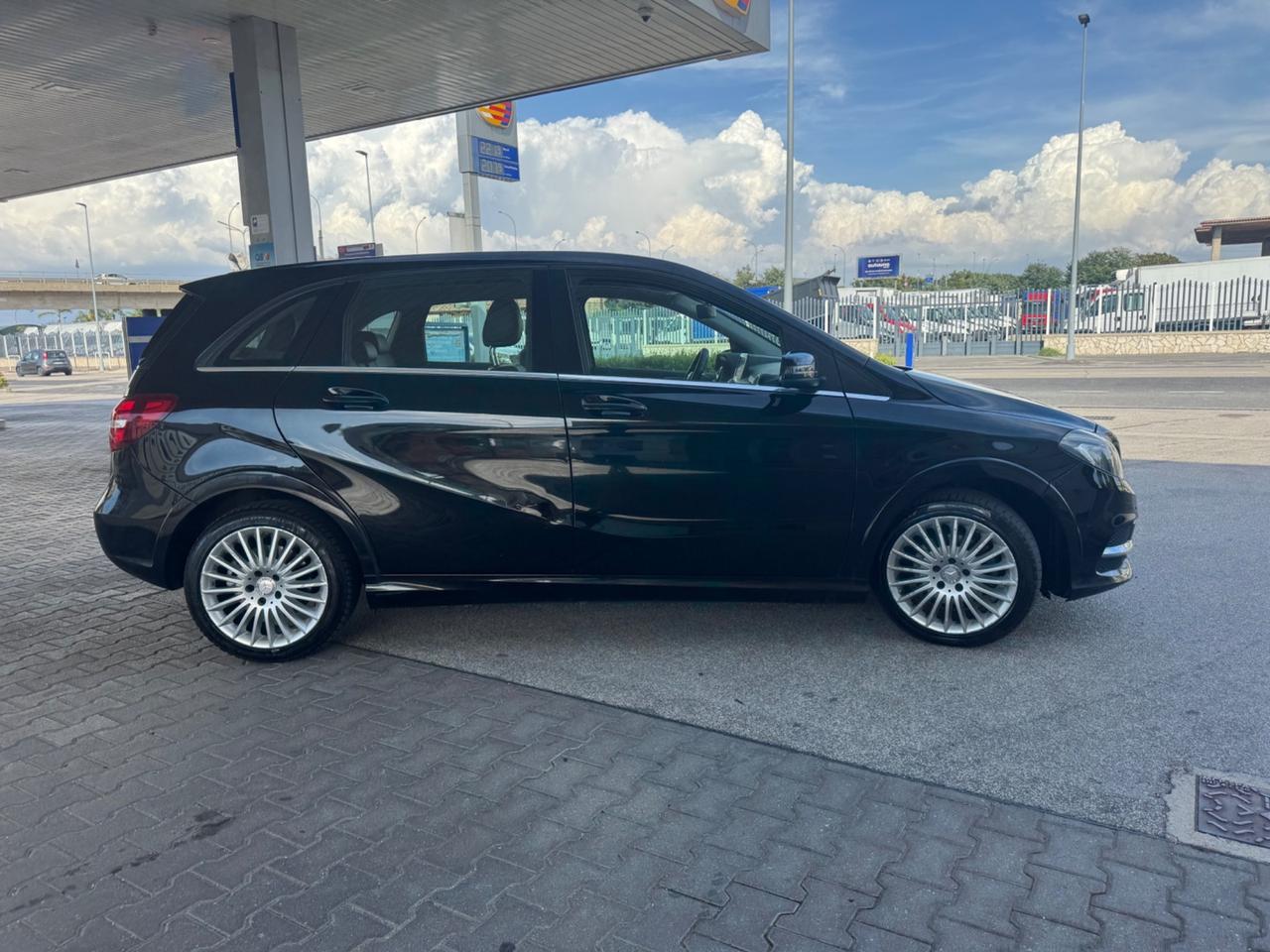 Mercedes-benz B 200 c Sport