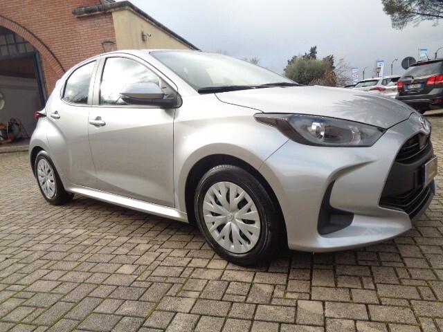 Toyota Yaris 1.5 Hybrid 5 porte Active NO VINCOLO DI FINANZIAMENTO