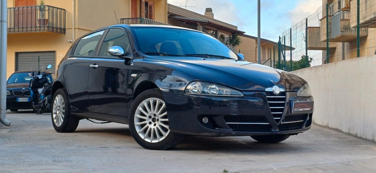 Alfa Romeo 147 1.9 JTD M-JET 16V 5 porte Dist.
