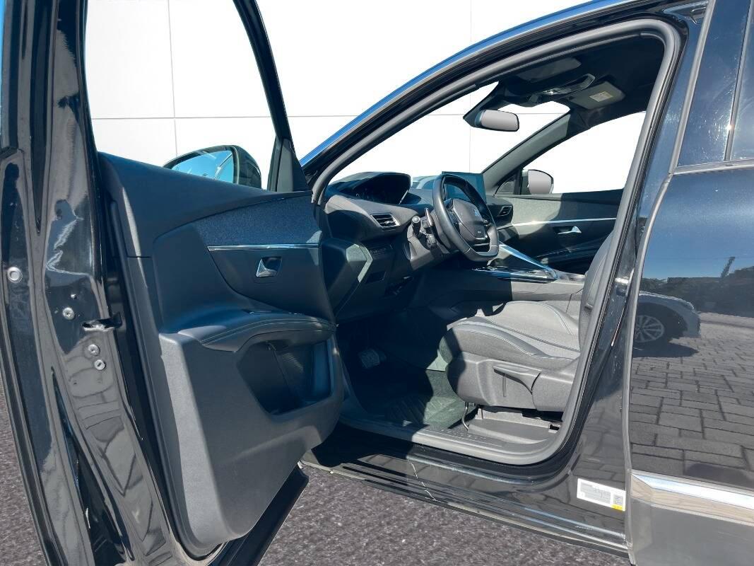 Peugeot 3008 II 1.6 hybrid4 phev Allure Pack 300cv e-eat8