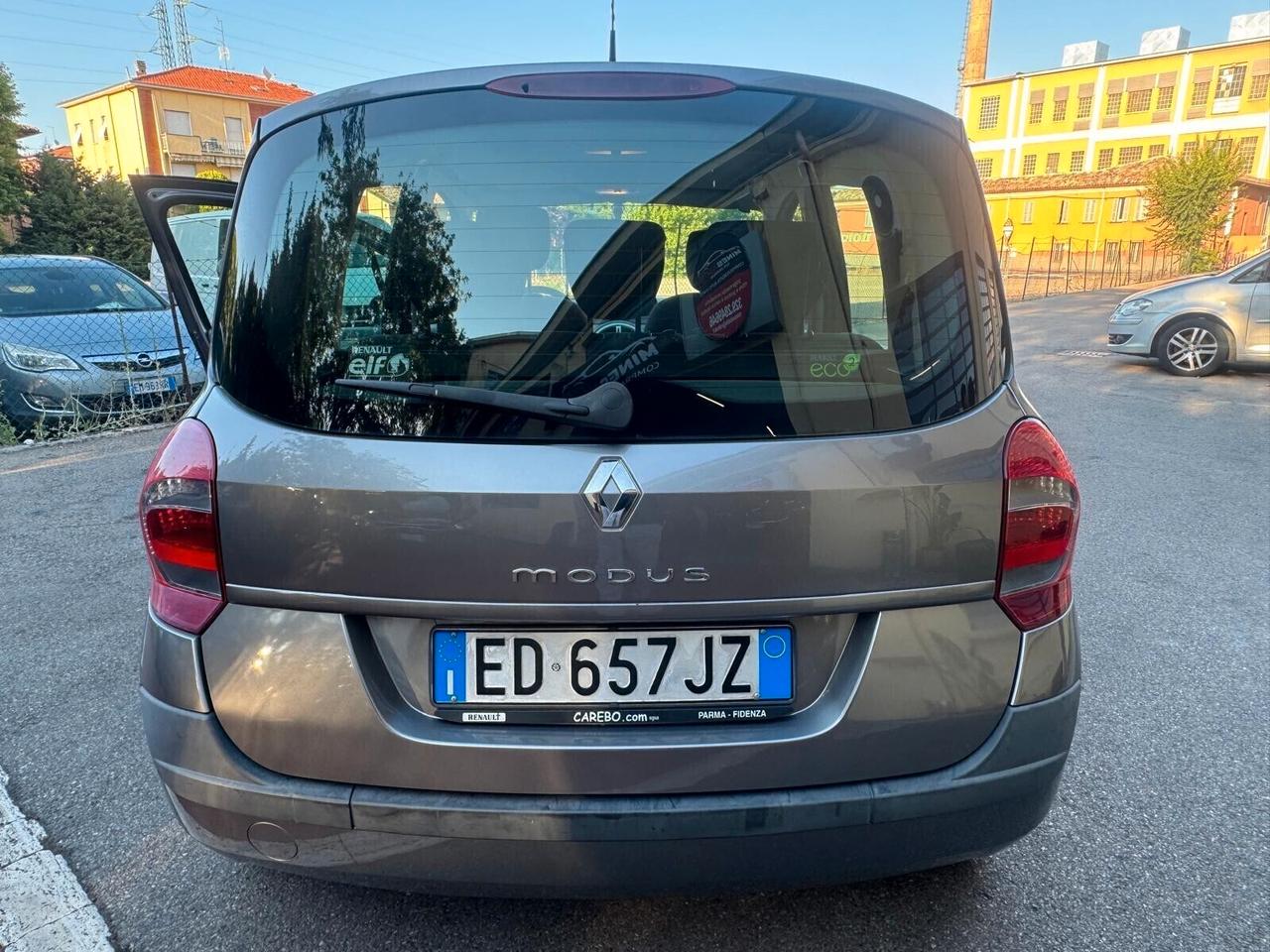 Renault Grand Modus 2010 1.2 Benzina 55 KW C.D.F