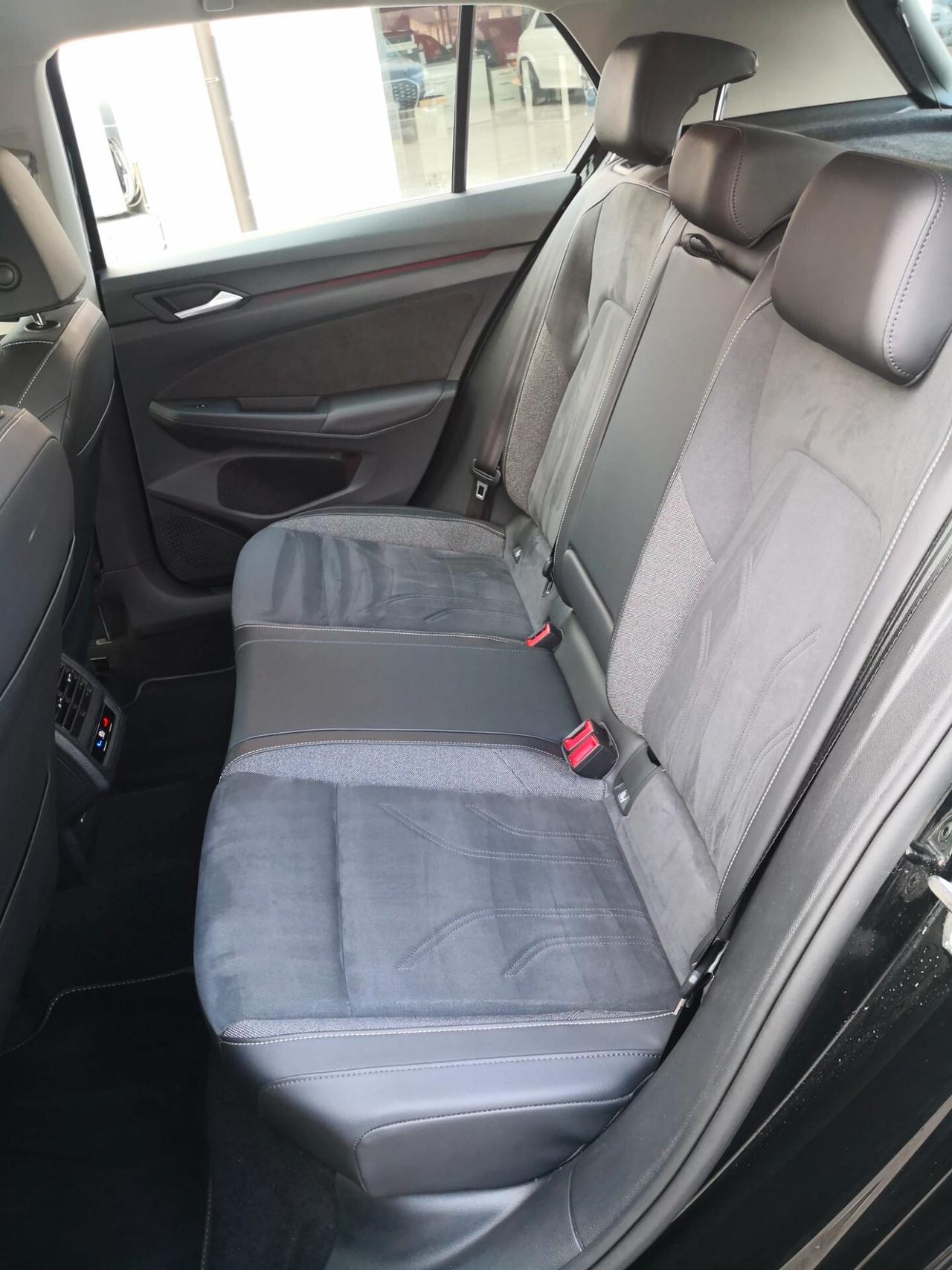 Volkswagen Golf 2.0 TDI 150 CV DSG SCR Style **FULL**TELECAMERA**