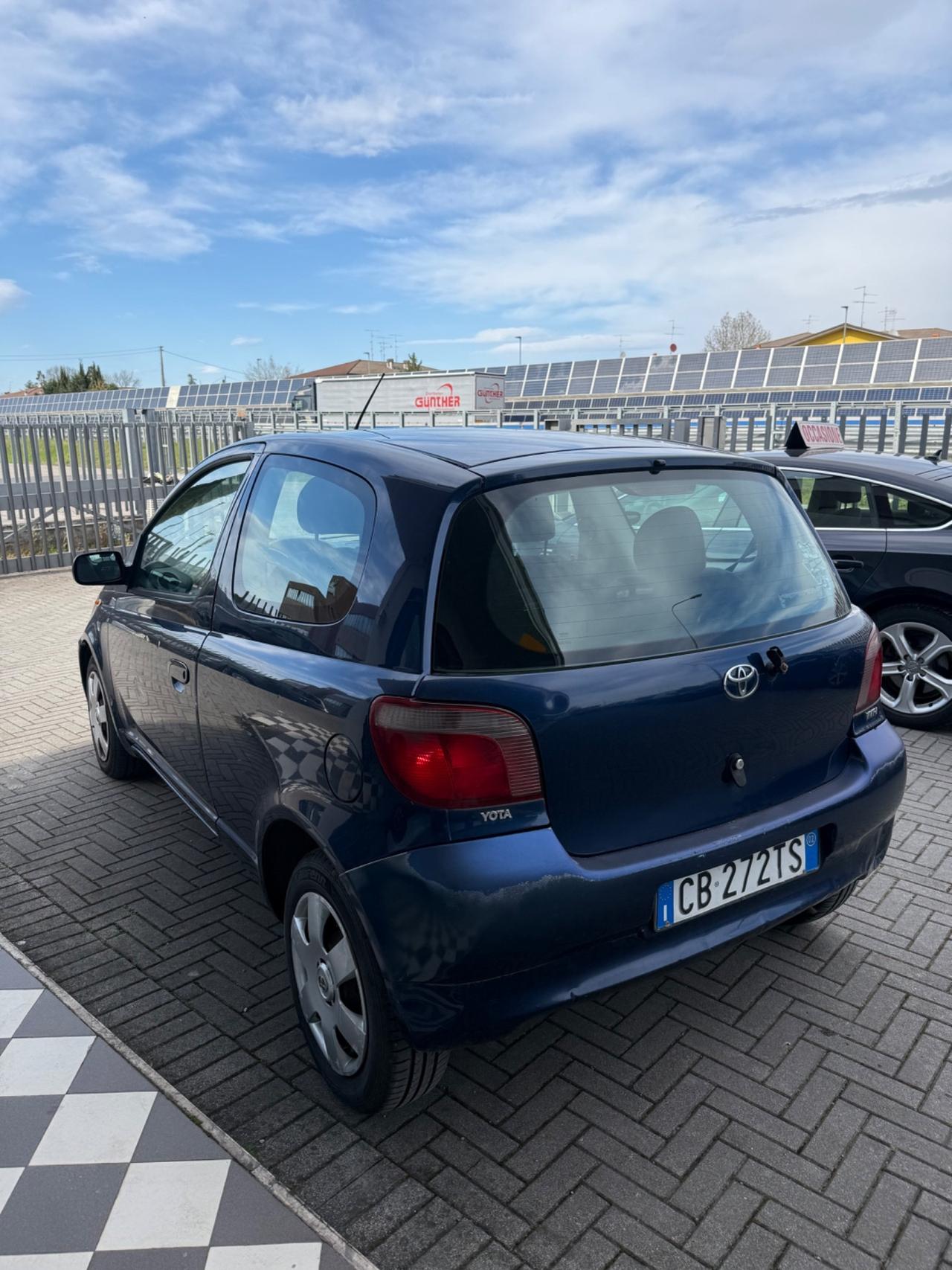 Toyota Yaris 1.0i 16V cat 3 porte Sol